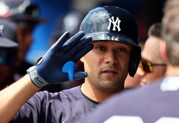 Yankees SS Isiah Kiner-Falefa high five in dugout